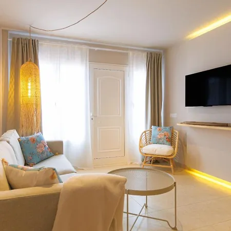 2 Delux Bedrooms Central&pool&beach Caleta De Fuste