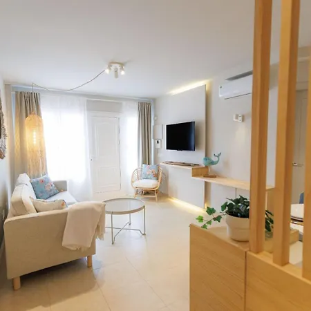 2 Delux Bedrooms Central&pool&beach Appartement
