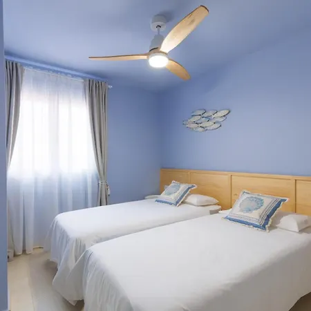 2 Delux Bedrooms Central&pool&beach Appartement *