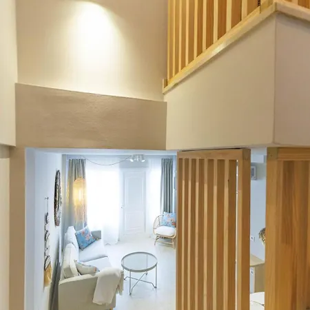 2 Delux Bedrooms Central&pool&beach *