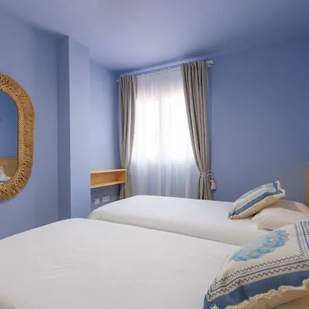 2 Delux Bedrooms Central&pool&beach Appartement *