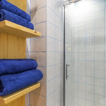 2 Delux Bedrooms Central&pool&beach Appartement